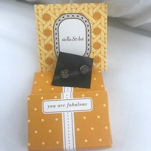 Stella&Dot Relic Studs